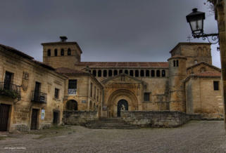 Santillana : la collgiale du XII me